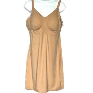 Knix LuxeLift Shapewear Slip Size XL Adjustable Strap Wireless Tan Removable Pad